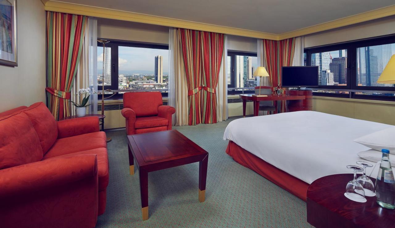 Intercontinental Frankfurt, An Ihg Hotel Frankfurt am Main Phòng bức ảnh A room at the hotel